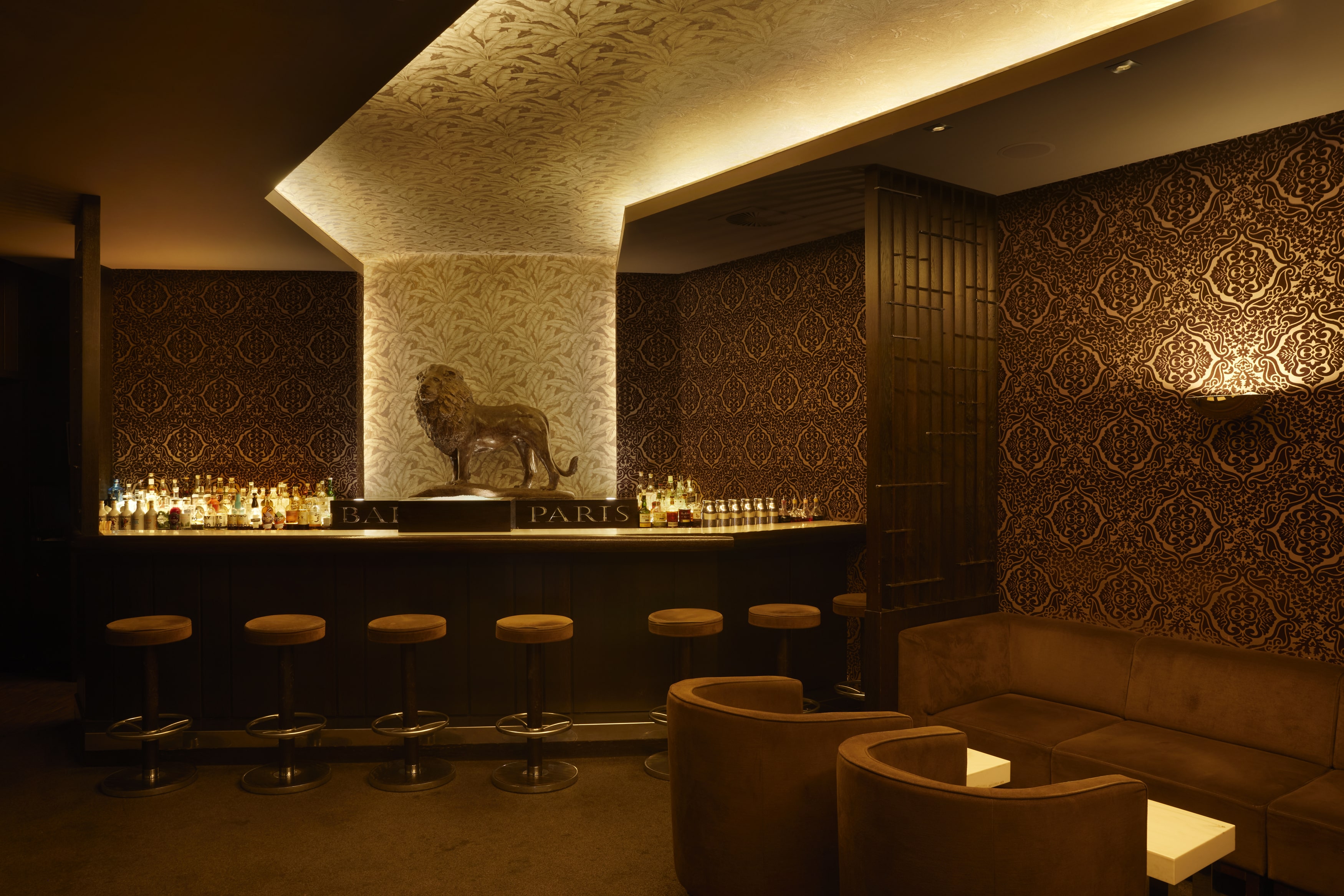 Die Wiege des Gin Basil Smash Le Lion Barbetreiber Jörg Meyer erfand